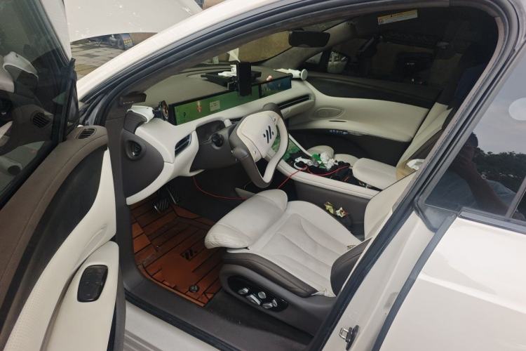 Used IM LS7 2023 100kWh Lux All-Wheel-Drive Version Driver Seat
