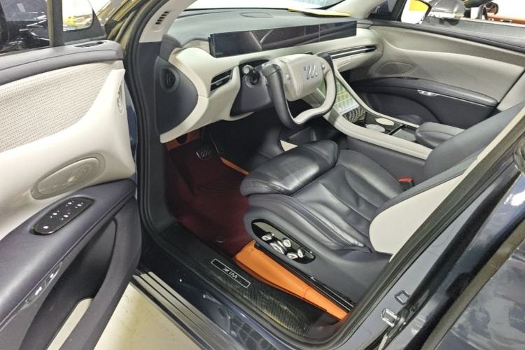 Used IM LS7 2023 90 kWh Elite Rear-Drive Version Driver Seat
