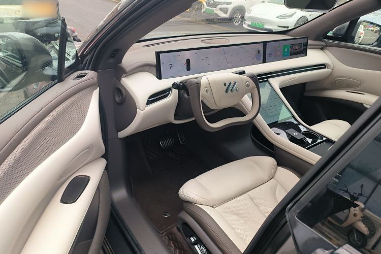 Used IM LS7 2023 90 kWh Elite Rear-Drive Version Driver Seat