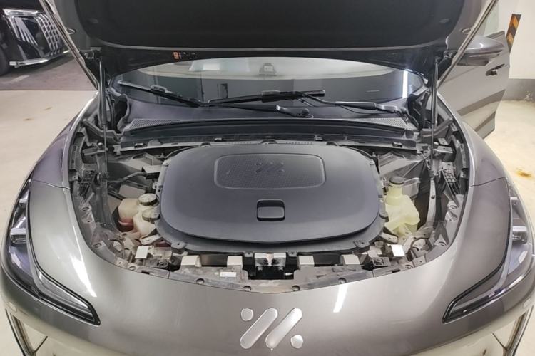 Used IM LS7 2023 77 kWh Urban Fit Rear-Wheel Drive Engine Bay