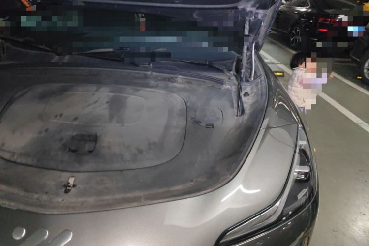 Used IM LS7 2023 77 kWh Urban Fit Rear-Wheel Drive Engine Bay Left