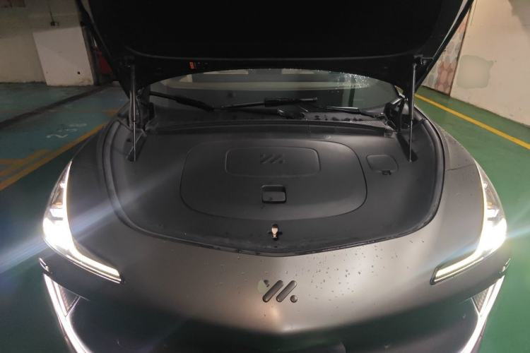 Used IM LS7 2023 100kWh Lux Rear-Drive Version Engine Bay
