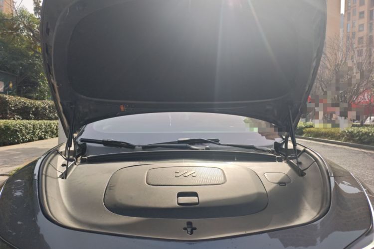 Used IM LS7 2023 100kWh Lux Rear-Drive Version Engine Bay