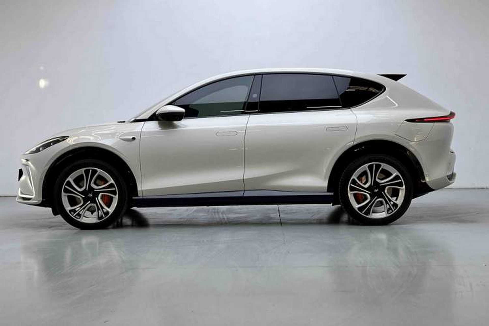 Used IM LS7 2023 100kWh Lux All-Wheel-Drive Version Exterior 4