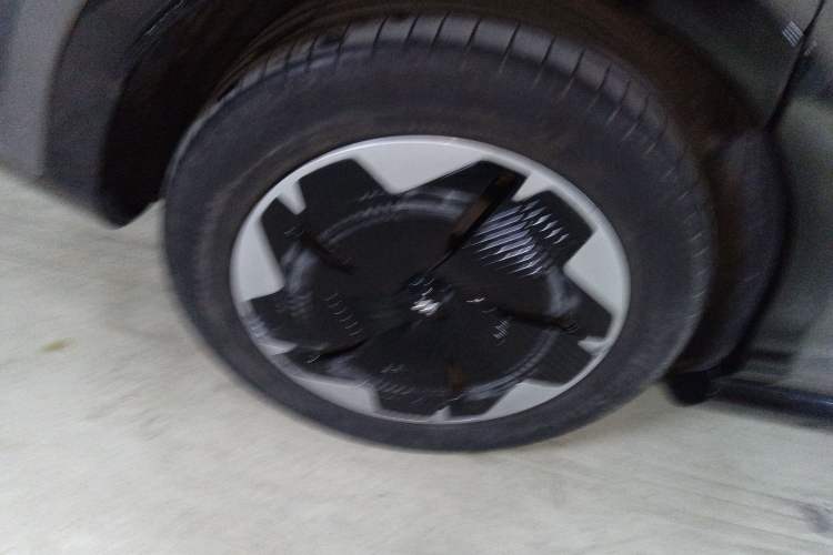 Used IM LS7 2023 77 kWh Urban Fit Rear-Wheel Drive Exterior 5