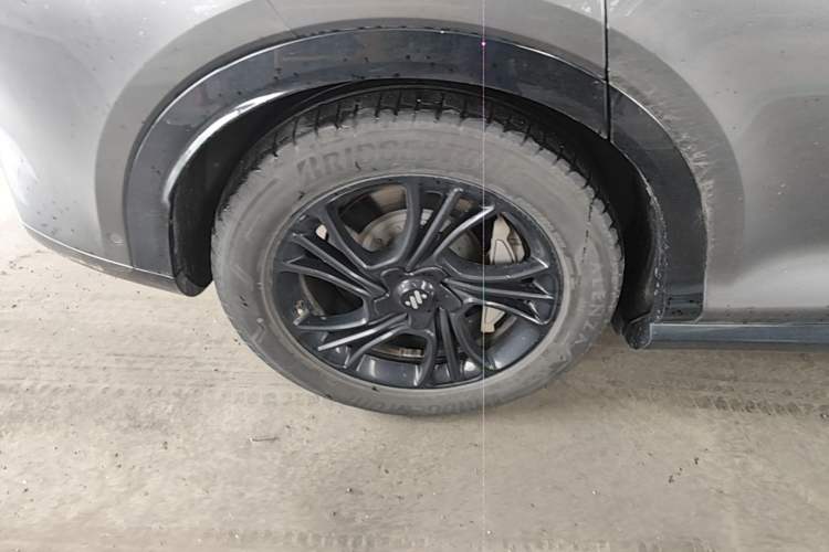 Used IM LS7 2023 100kWh Lux Rear-Drive Version Exterior 5