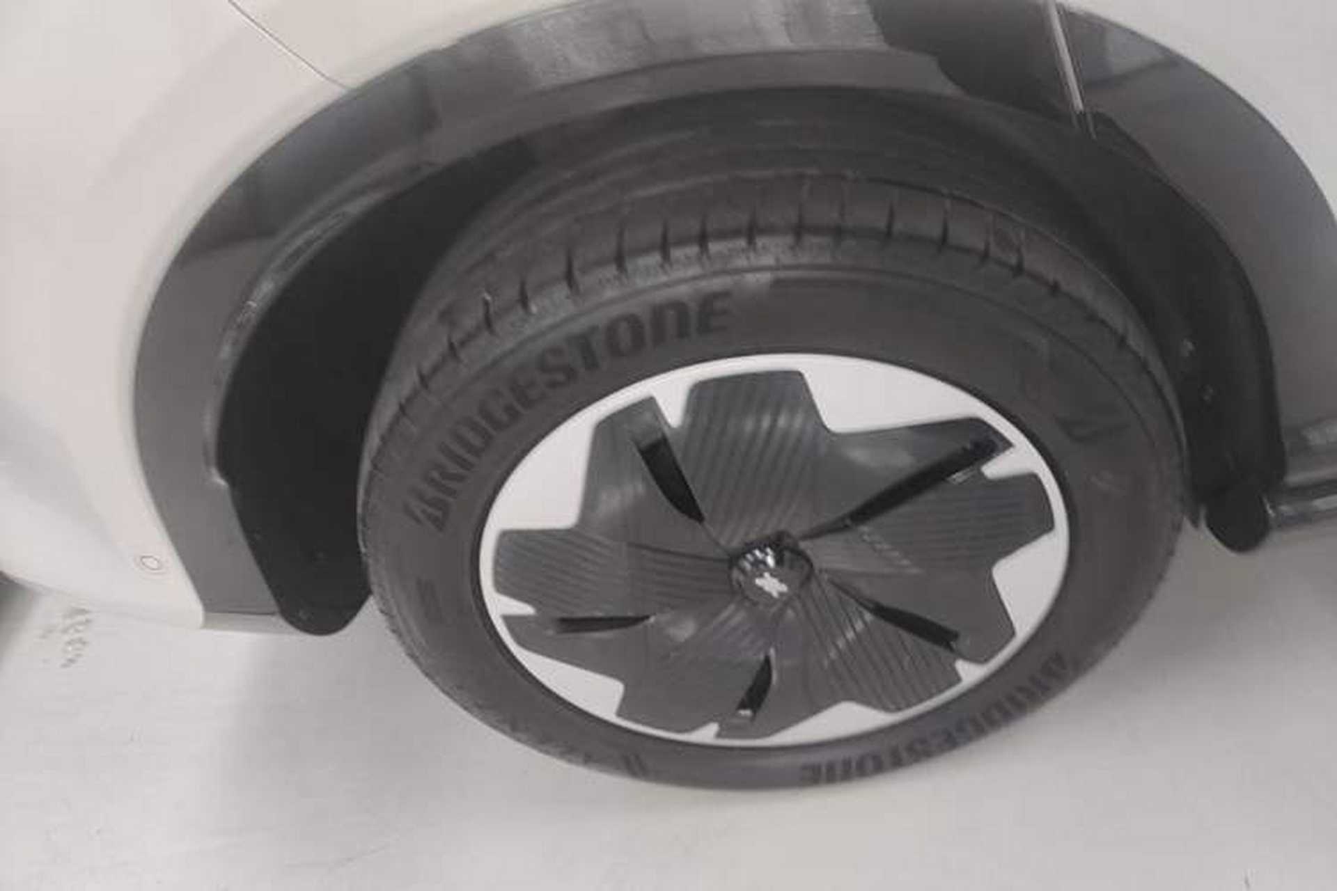 Used IM LS7 2023 90 kWh Elite Rear-Drive Version Exterior 5
