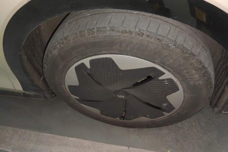 Used IM LS7 2023 90 kWh Elite Rear-Drive Version Exterior 7