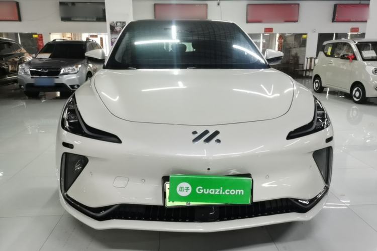 Used IM LS7 2023 90 kWh Elite Rear-Drive Version Front