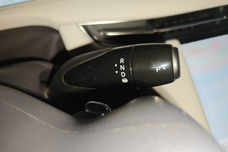 Used IM LS7 2023 90 kWh Elite Rear-Drive Version Gear Lever