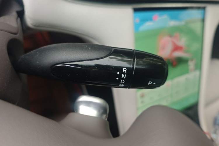 Used IM LS7 2023 100kWh Lux All-Wheel-Drive Version Gear Lever