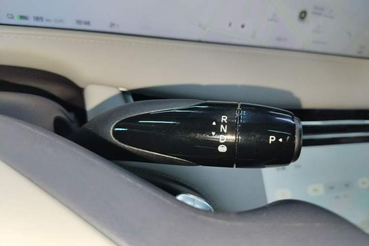 Used IM LS7 2023 90 kWh Elite Rear-Drive Version Gear Lever