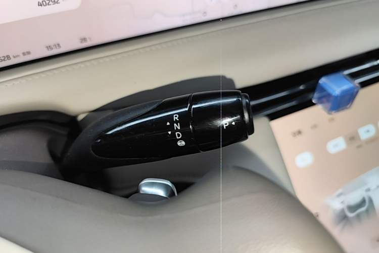 Used IM LS7 2023 100kWh Lux Rear-Drive Version Gear Lever