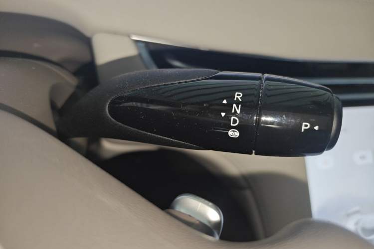 Used IM LS7 2023 90 kWh Elite Rear-Drive Version Gear Lever