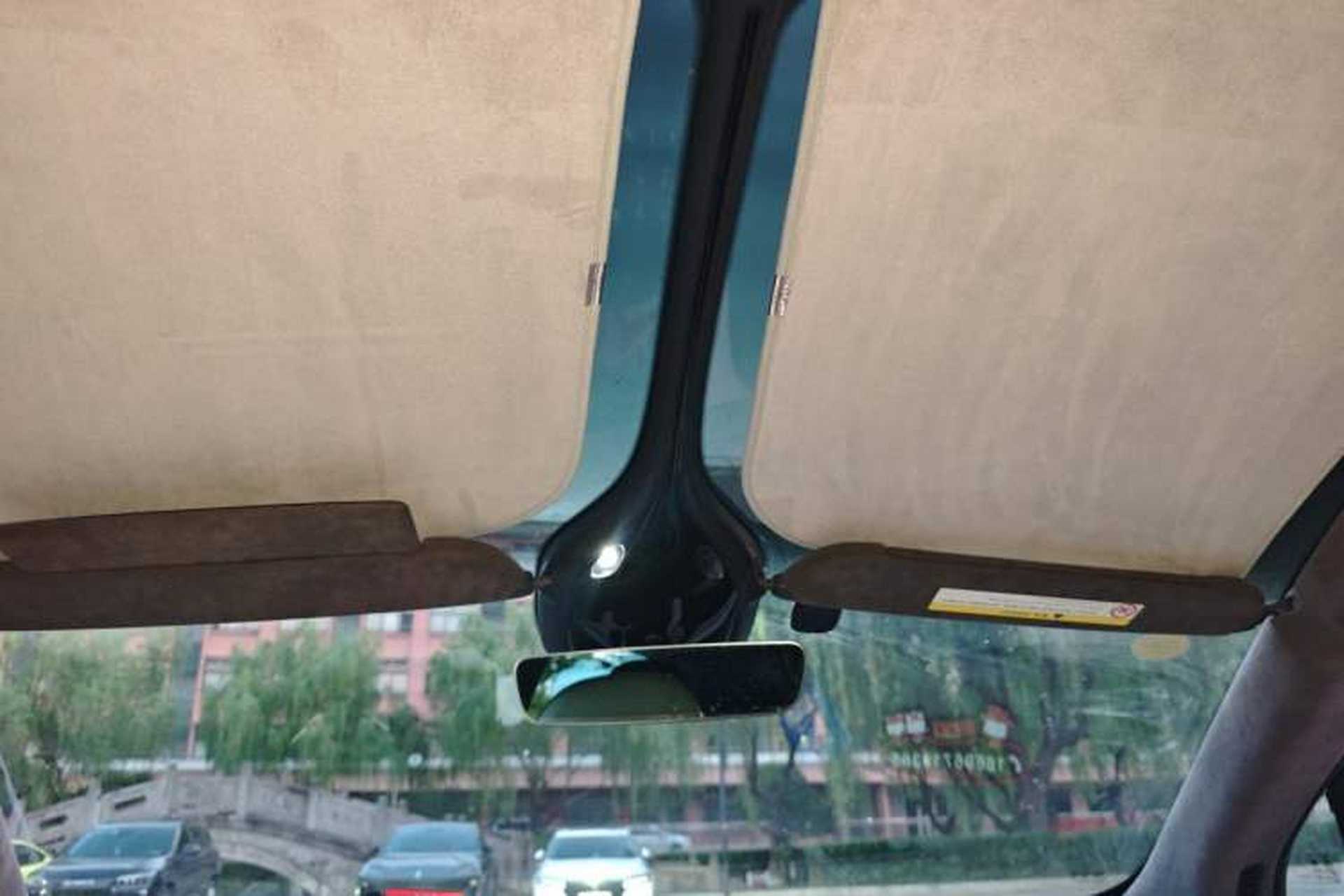 Used IM LS7 2023 100kWh Pro All-Wheel-Drive Version Headliner