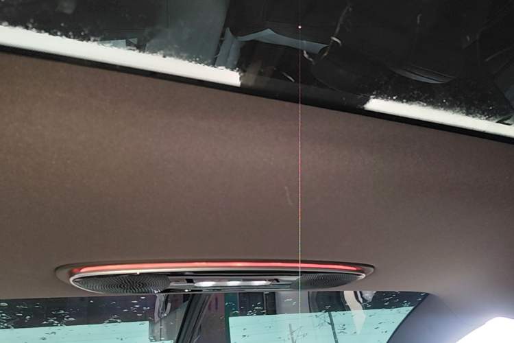Used IM LS7 2023 100kWh Lux Rear-Drive Version Headliner