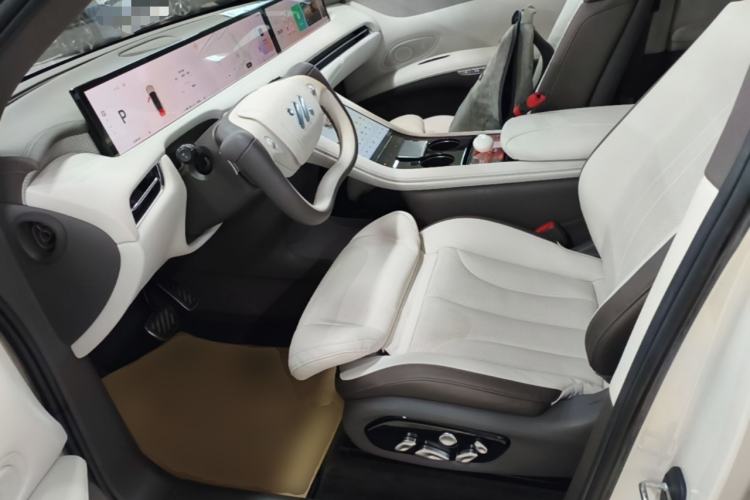 Used IM LS7 2023 90 kWh Elite Rear-Drive Version Left Front Seat