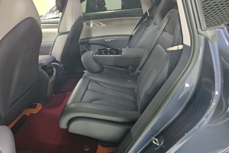 Used IM LS7 2023 90 kWh Elite Rear-Drive Version Left Rear Seat
