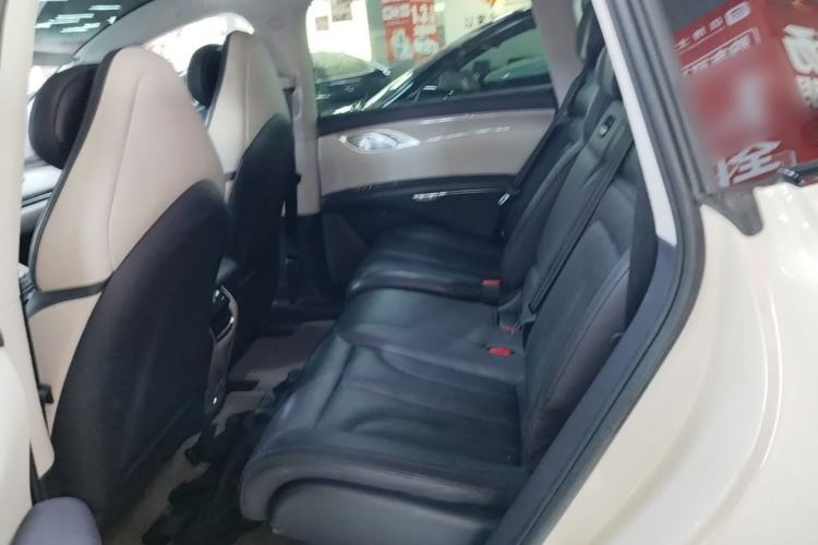 Used IM LS7 2023 90 kWh Elite Rear-Drive Version Left Rear Seat