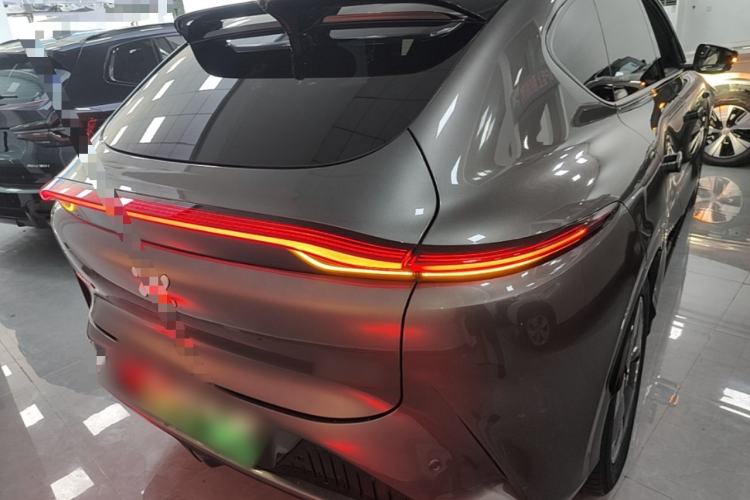 Used IM LS7 2023 90 kWh Elite Rear-Drive Version Rear