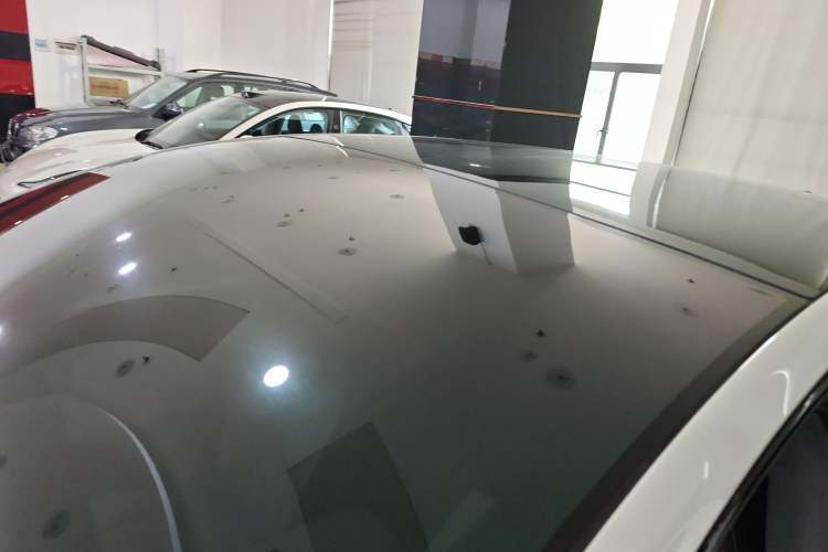 Used IM LS7 2023 90 kWh Elite All-Wheel-Drive Version Roof