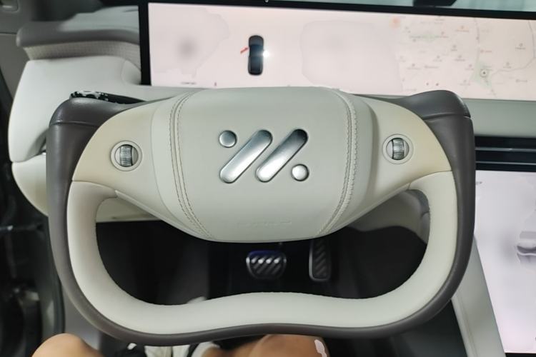 Used IM LS7 2023 77 kWh Urban Fit Rear-Wheel Drive Steering Wheel