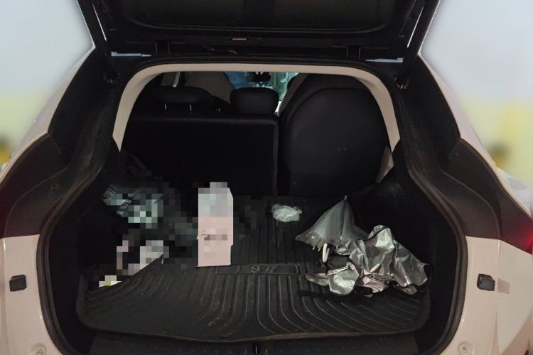Used IM LS7 2023 90 kWh Elite Rear-Drive Version Trunk