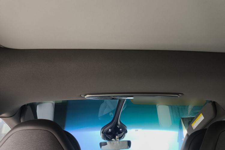 Used IM LS7 2023 90 kWh Elite Rear-Drive Version Headliner