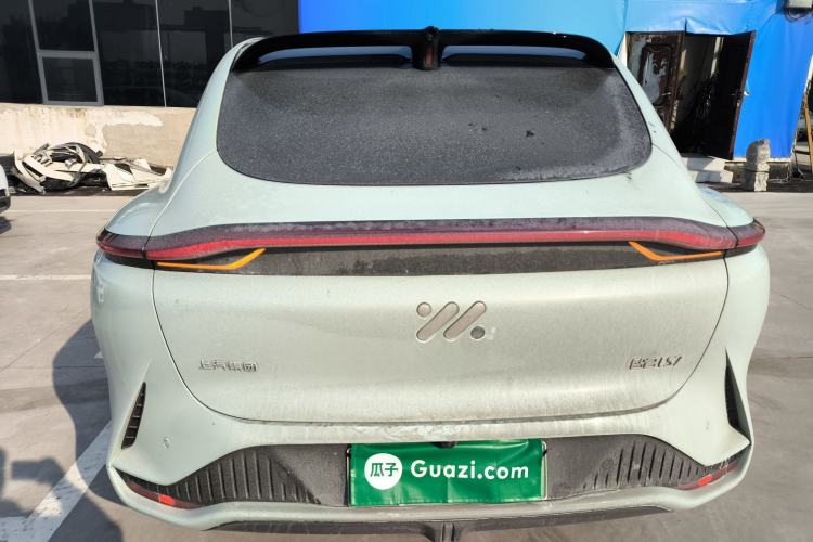 Used IM LS7 2023 90 kWh Elite Rear-Drive Version Rear