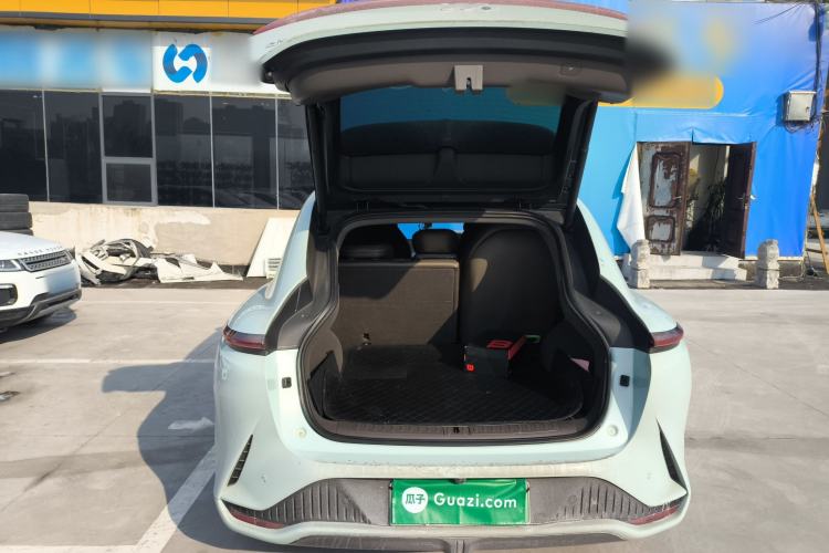 Used IM LS7 2023 90 kWh Elite Rear-Drive Version Trunk