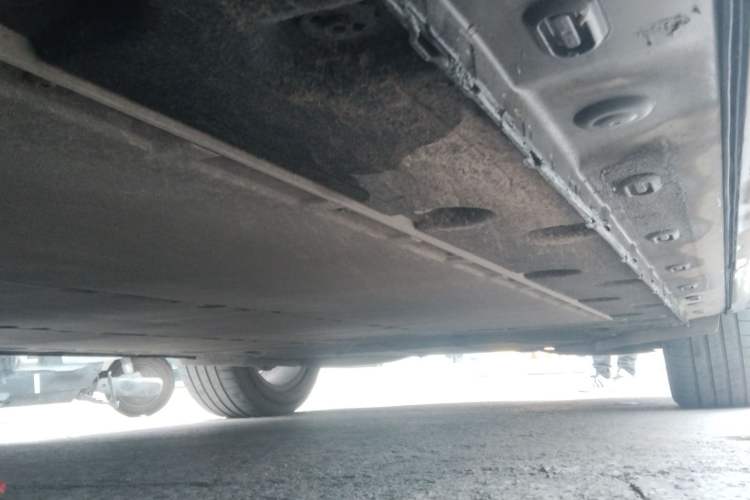 Used IM LS7 2023 100kWh Lux All-Wheel-Drive Version Chassis Front Left