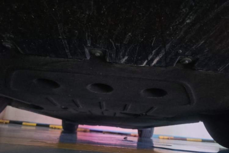 Used IM LS7 2023 90 kWh Elite Rear-Drive Version Chassis Front