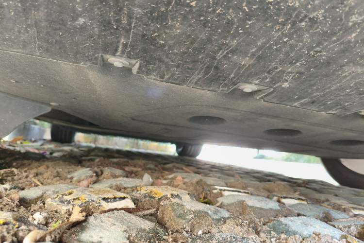 Used IM LS7 2023 100kWh Pro All-Wheel-Drive Version Chassis Front