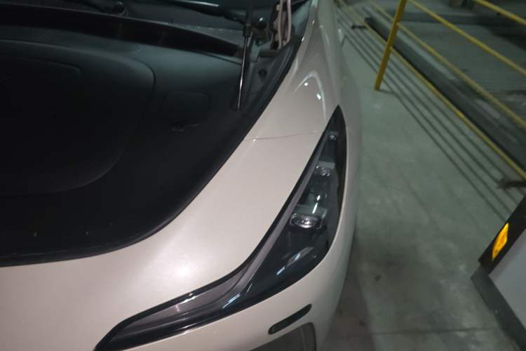 Used IM LS7 2023 90 kWh Elite Rear-Drive Version Engine Bay Left