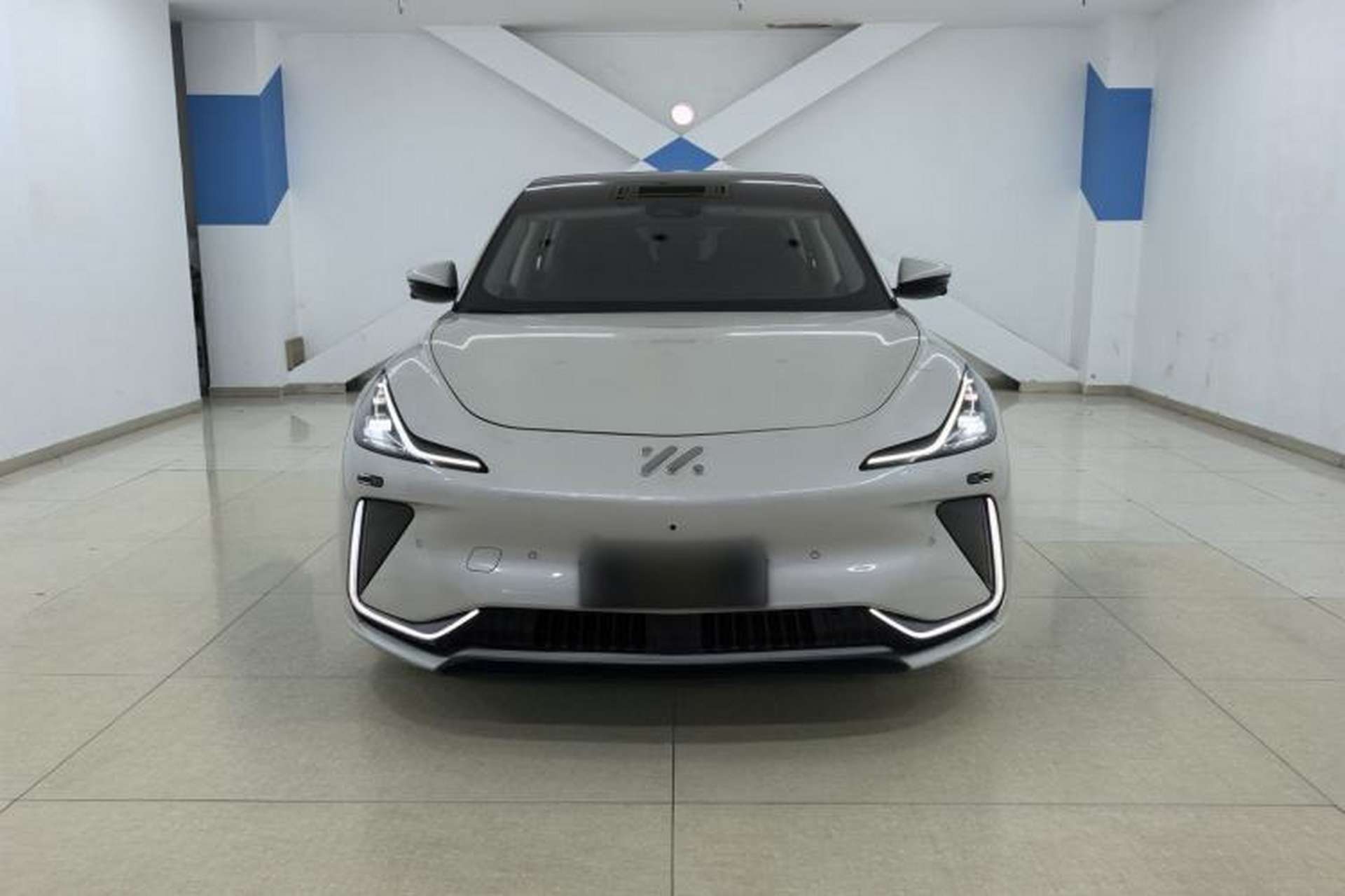 Used IM LS7 2023 90 kWh Elite Rear-Drive Version Exterior 1