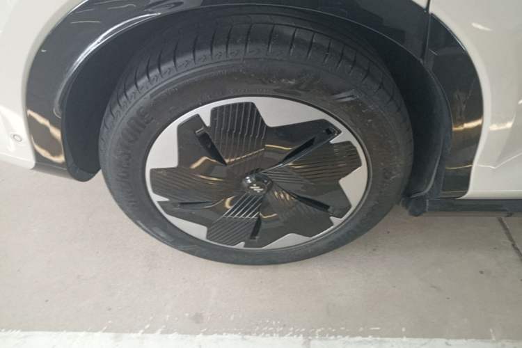Used IM LS7 2023 77 kWh Urban Fit Rear-Wheel Drive Exterior 5