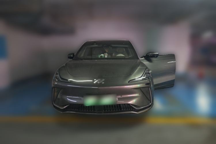Used IM LS7 2023 90 kWh Elite Rear-Drive Version Front