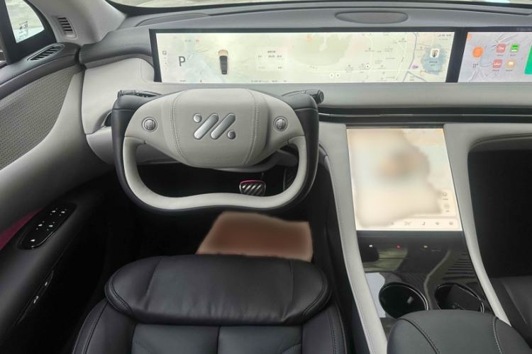 Used IM LS7 2023 77 kWh Urban Fit Rear-Wheel Drive Interior 3