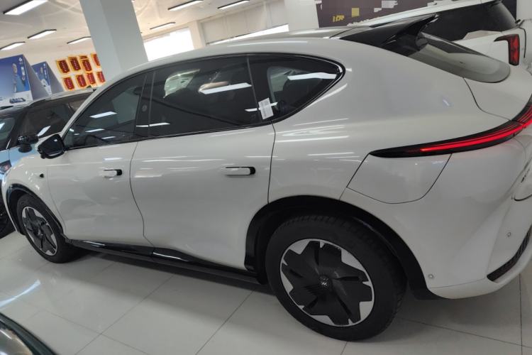Used IM LS7 2023 77 kWh Urban Fit Rear-Wheel Drive Left Side