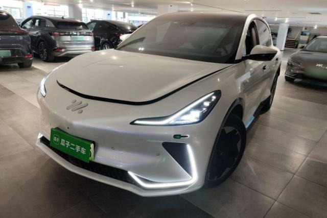 Used IM LS7 2023 100kWh Lux Rear-Drive Version