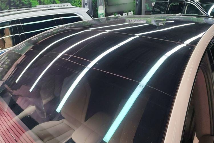 Used IM LS7 2023 90 kWh Elite All-Wheel-Drive Version Roof