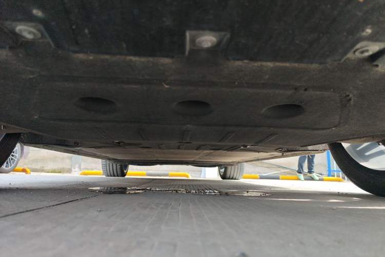 Used IM LS7 2023 90 kWh Elite Rear-Drive Version Chassis Front