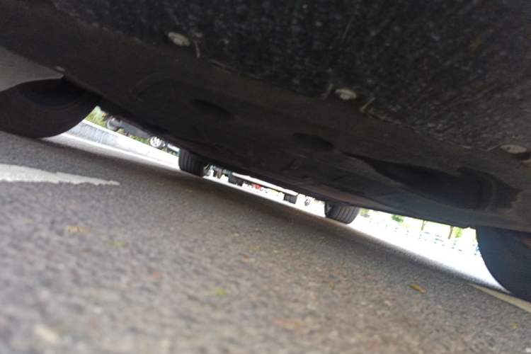 Used IM LS7 2023 90 kWh Elite Rear-Drive Version Chassis Front