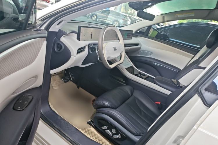 Used IM LS7 2023 90 kWh Elite Rear-Drive Version Driver Seat