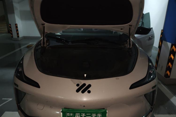 Used IM LS7 2023 90 kWh Elite Rear-Drive Version Engine Bay