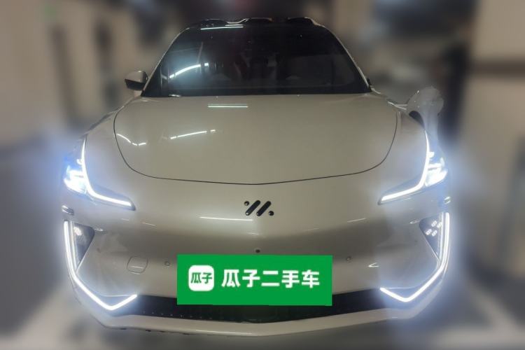 Used IM LS7 2023 100kWh Pro All-Wheel-Drive Version Exterior 1
