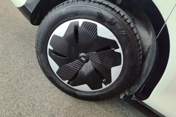 Used IM LS7 2023 77 kWh Urban Fit Pro Rear-Wheel Drive Version Exterior 5