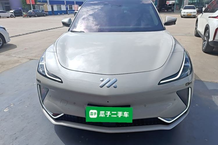 Used IM LS7 2023 90 kWh Elite All-Wheel-Drive Version Front