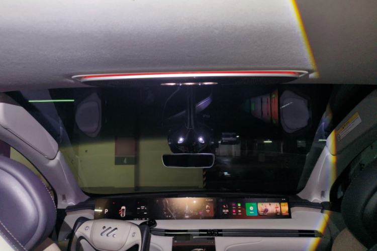 Used IM LS7 2023 90 kWh Elite Rear-Drive Version Headliner