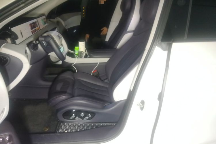 Used IM LS7 2023 90 kWh Elite Rear-Drive Version Left Front Seat